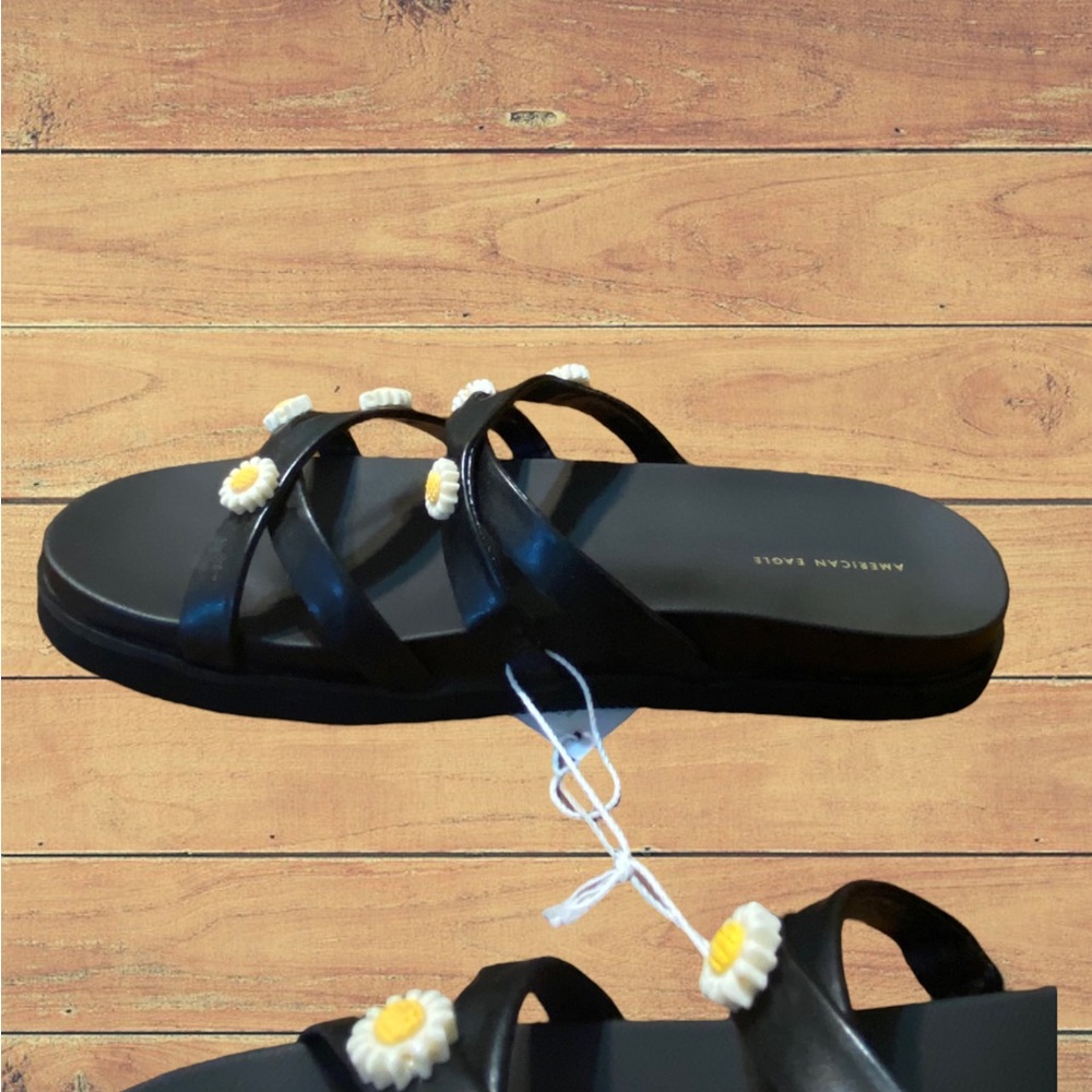 NWT - AE Women’s Y2K Strappy Floral Sandal (Black & Yellow Floral / Multi Sizes) - Picture 3 of 9